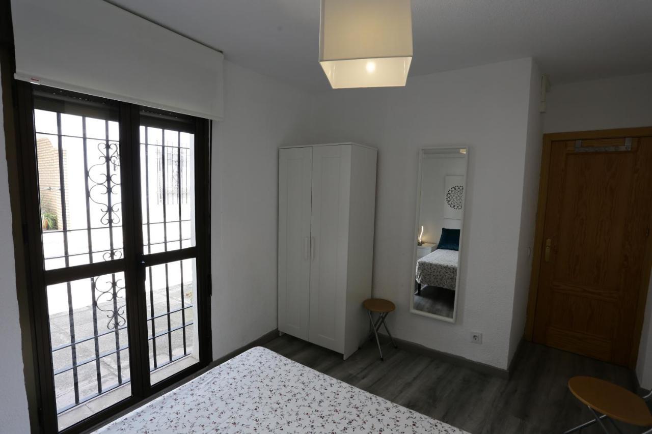 Apartment Calle San Basilio - Patios. Aparcamiento Gratis *
