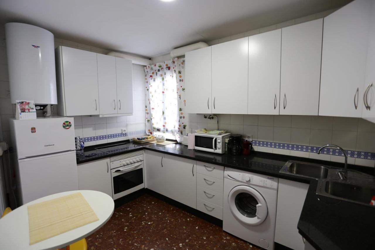 Apartment Calle San Basilio - Patios. Aparcamiento Gratis *